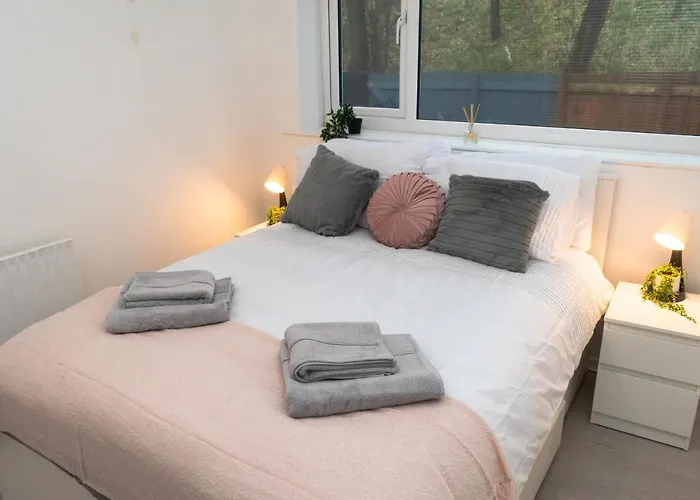 Leeds Lodge Leeds (West Yorkshire)