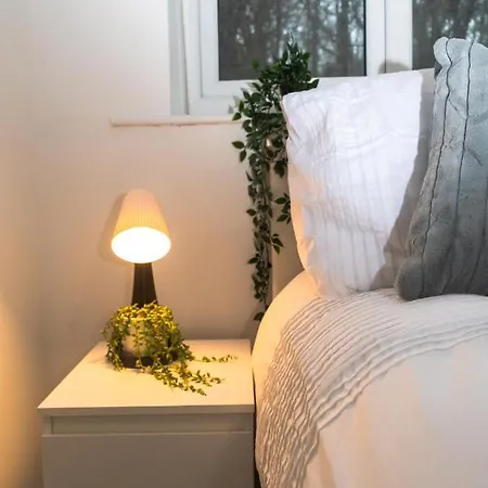 Leeds Lodge Feriehus *