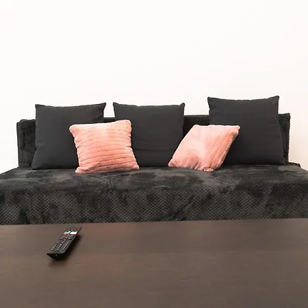 Leeds Lodge 度假居 利兹